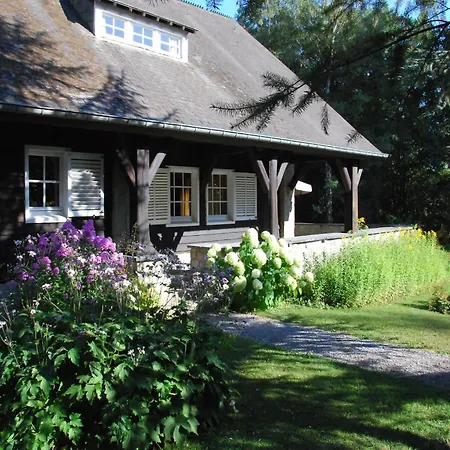 Large Hunting With Enormous Beautiful Garden