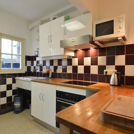 Large Hunting With Enormous Beautiful Garden 빌라