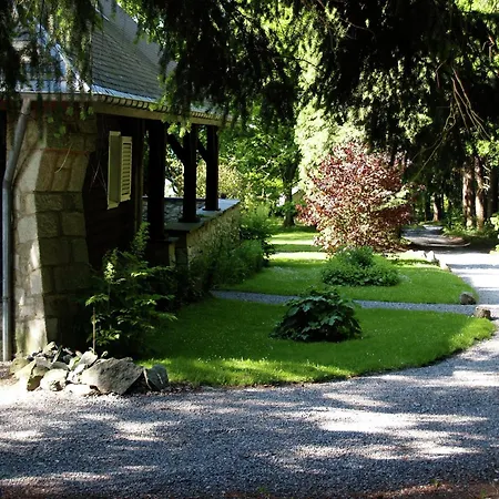 Large Hunting With Enormous Beautiful Garden 빌라 비엘살름