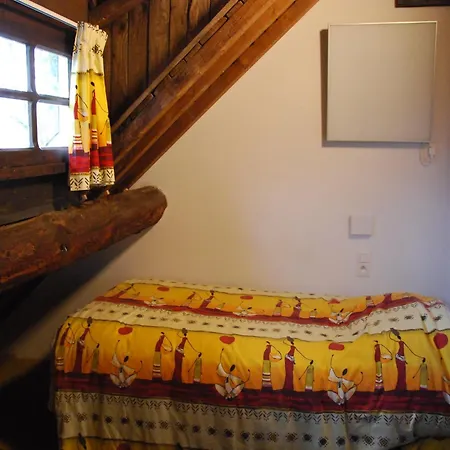 Large Hunting With Enormous Beautiful Garden *